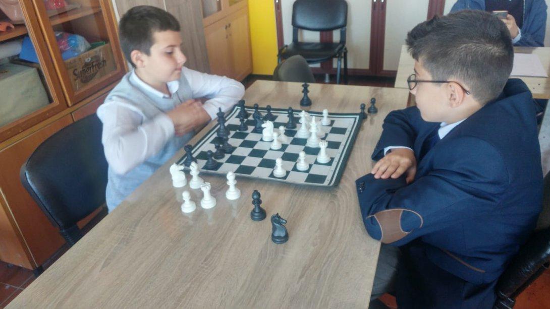 Ortaokullar Arası Satranç Turnuvası